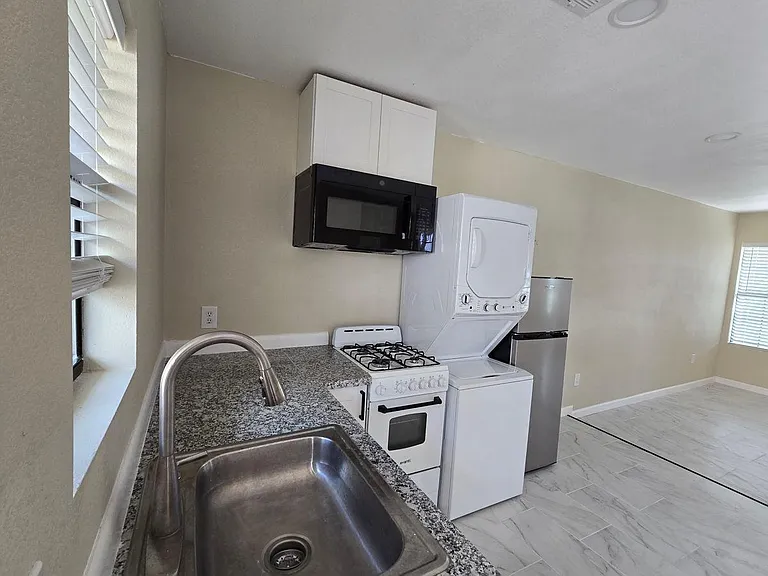 8703 Berndale St #1 — Photo 7