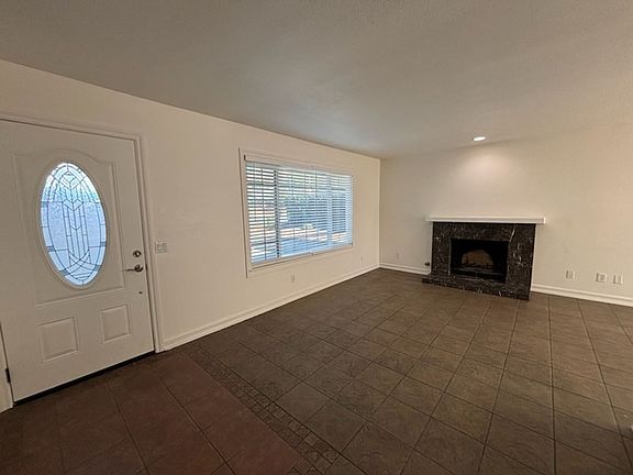 4th image of 12094 Coachman Ln #1