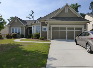 6498 Autumn Crest Ln, Hoschton, GA 30548