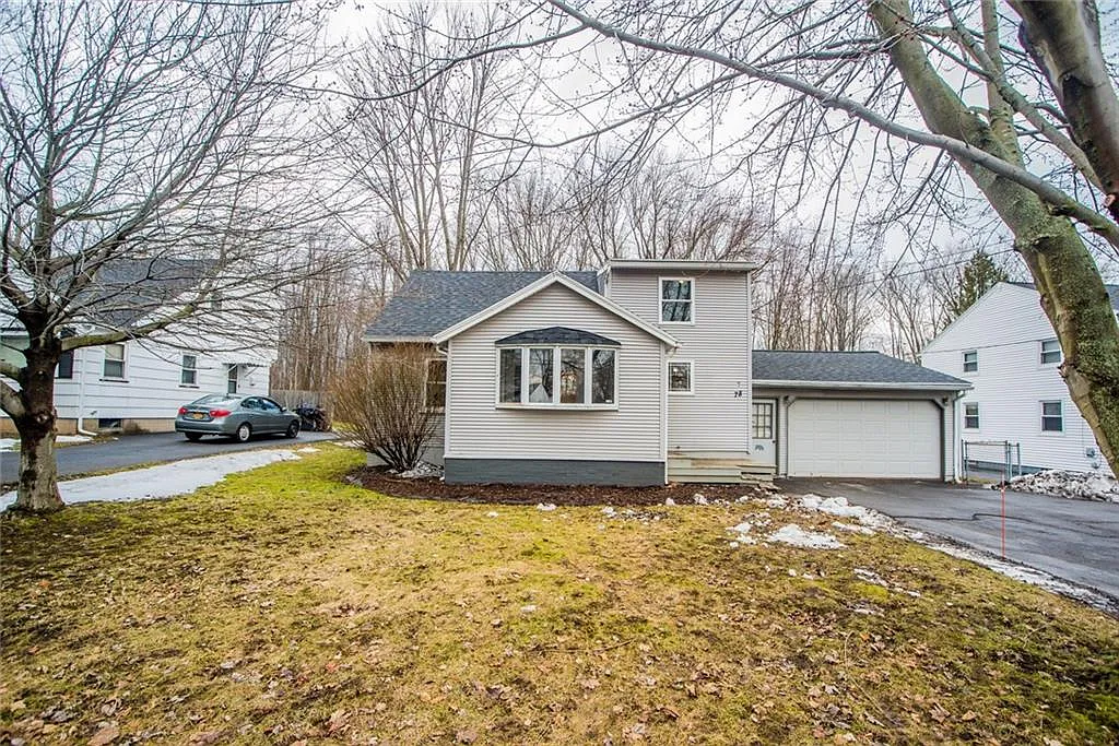 78 Elmore Dr photo 1