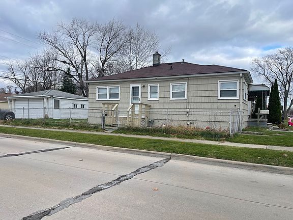 2nd image of 505 E Hudson Ave