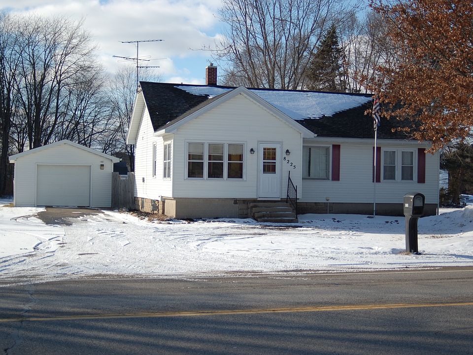1st image of 8225 48th Ave
