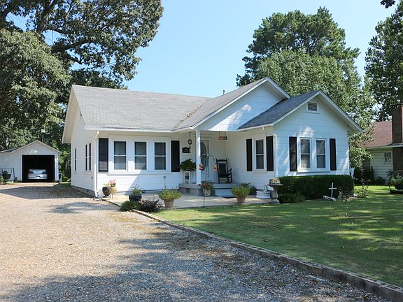 2nd image of 248 W Locke Ave
