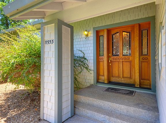 5th image of 11553 Sherwood Way