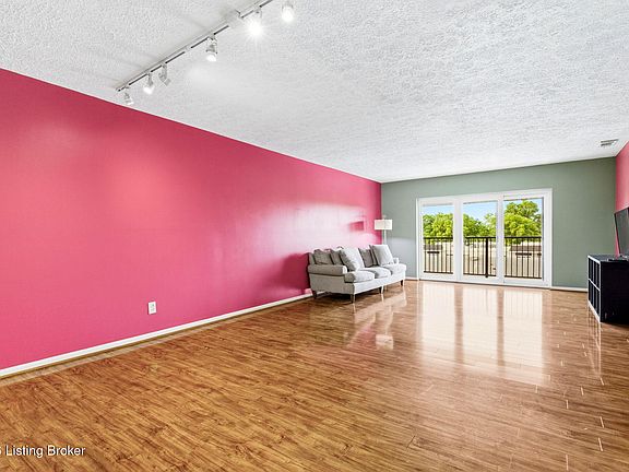 4th image of 4180 Lyndon Way Unit 507