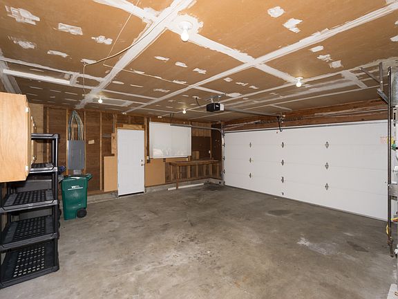 2nd image of 14829 SE 170th St