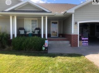 505 N Santa Fe St, Galva, KS 67443