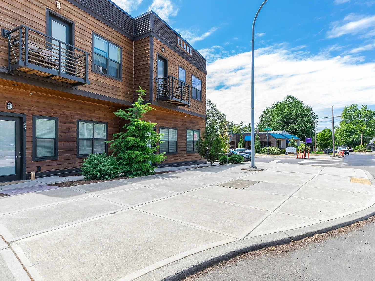 Clark Apartments — Photo 2