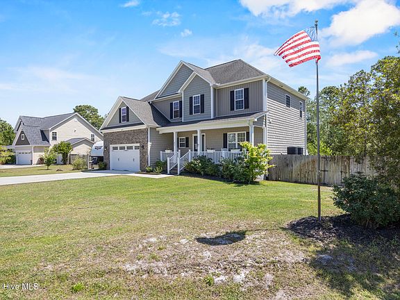 3rd image of 41 Angel Oaks Court