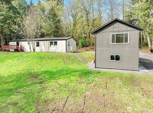 27 Line Dr, Kelso, WA 98626