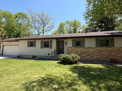 1808 12th Ave SE, Aberdeen, SD, 57401