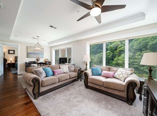 100 Eton Row #603, Weehawken, NJ 07086