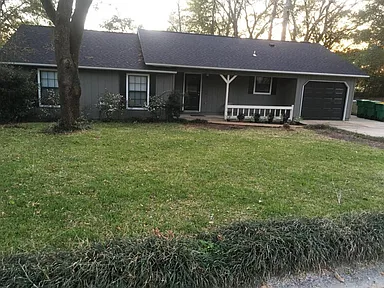 101 3rd St Niceville FL | Zillow