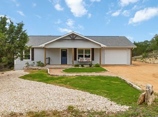 1060 Poplar Ct, Fischer, TX 78623