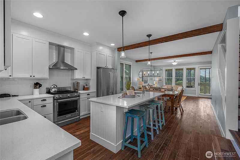 3rd image of 38 Seaside Lane