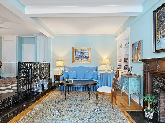 3rd image of 2 Sutton Pl S APT 14B