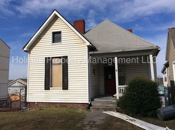 1st image of 1627 Forest Ave Rm 1