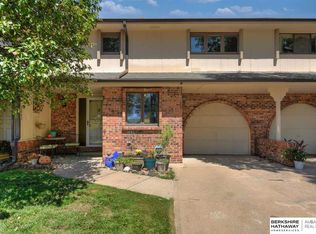 12362 Burt St #1B, Omaha, NE 68154