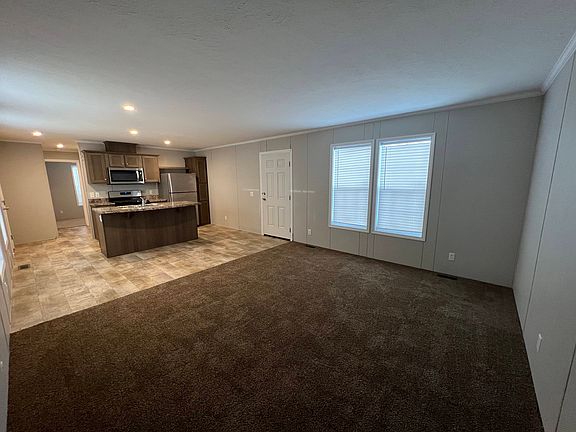 2nd image of 38000 Le Chateau Blvd #509