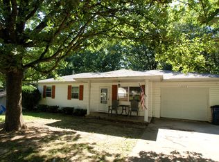 1204 S 17th Ave, Ozark, MO 65721