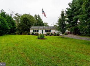 6827 Grays Mill Rd, Warrenton, VA 20187