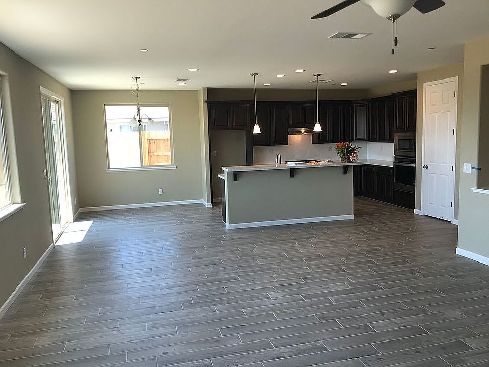 1st image of 1351 High Noon Dr
