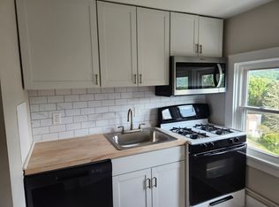 34 Cedar Ave #3, Aliquippa, PA 15001