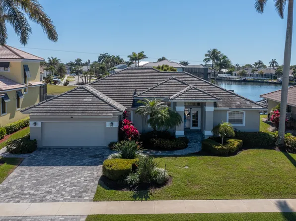 73 Gulfport Ct, Marco Island, FL 34145