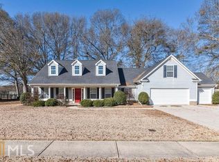 342 Oakland Bay Ct, Loganville, GA 30052