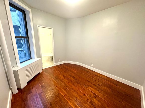 4th image of 236 E 88th St APT 4RW