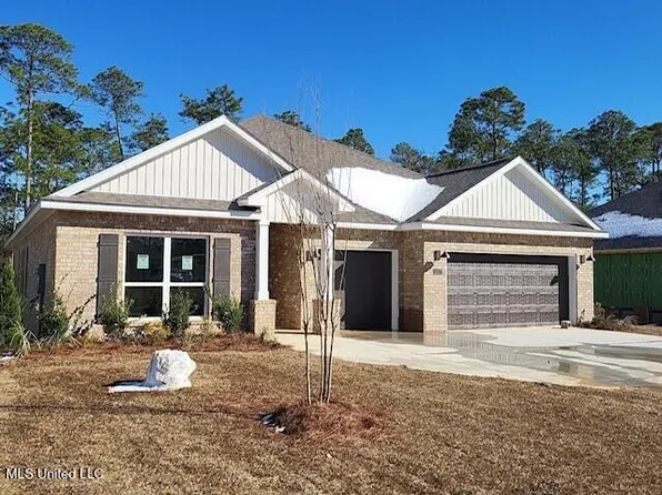 11517 Osage Loop, Ocean Springs, MS 39564