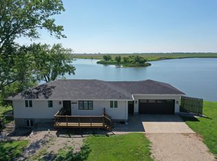 13183 N Sunrise Dr, Ipswich, SD 57451