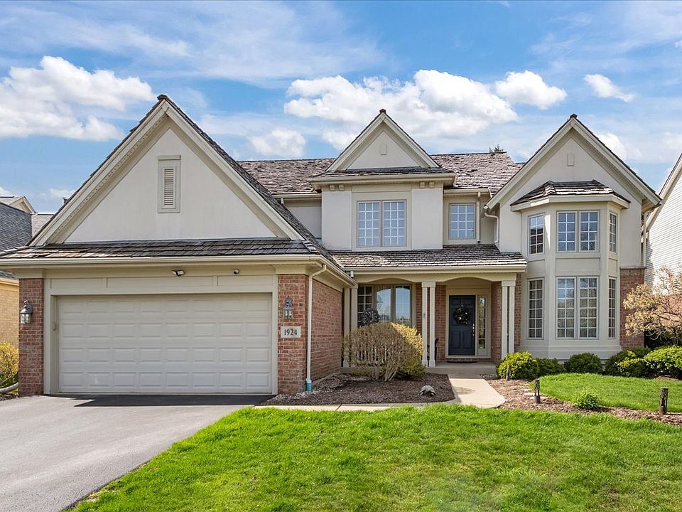 1st image of 1924 Wyndham Cir