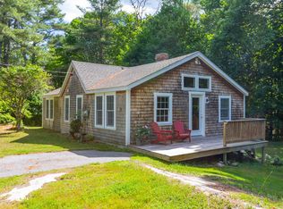 15 Old Flying Point Rd, Freeport, ME 04032