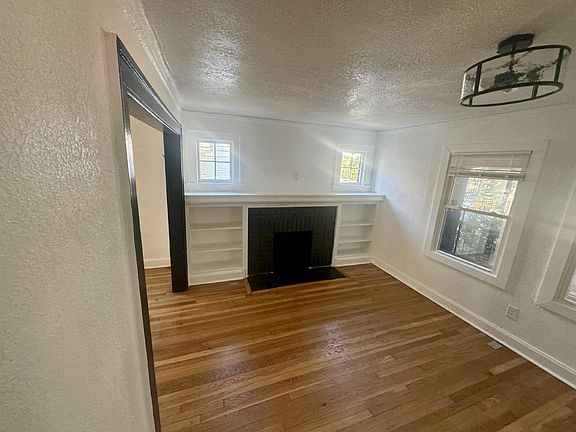 5th image of 5318 Garfield Ave