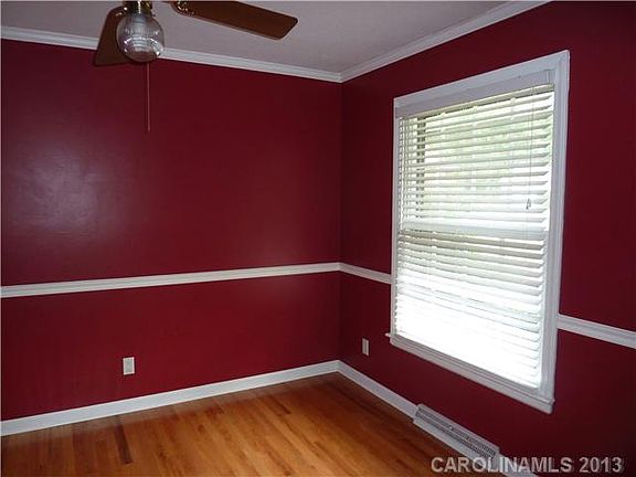 5th image of 341 Dublin Ct