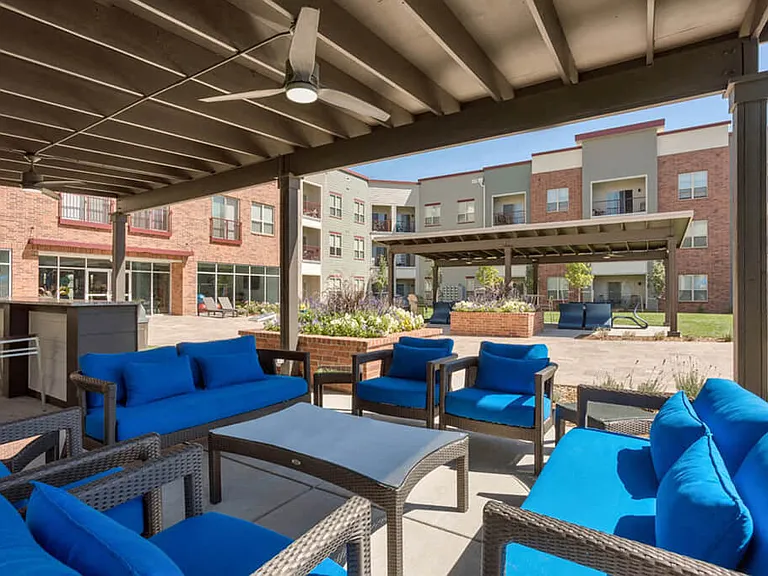 Courtyard and Outdoor Kitchen