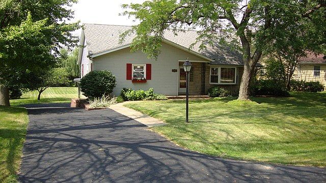 1st image of 13450 S Rivercrest Dr