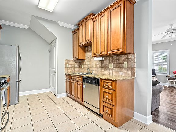 5th image of 1957 Wire Rd APT 35