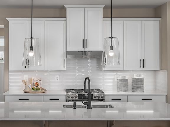 Saint Lawrence w Finished Basement