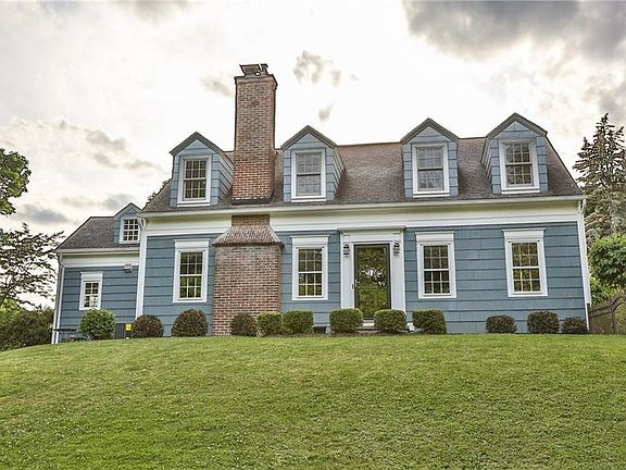 2nd image of 6 Elmbrook Dr