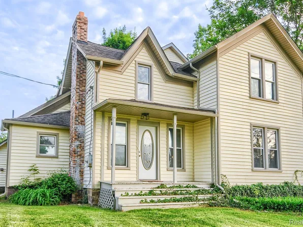 2500 E Baldwin Rd, Grand Blanc, MI 48439