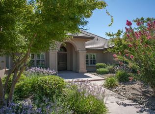 22600 N Webber Ln, Acampo, CA 95220