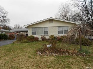 10017 Tam O Shanter Dr, Saint Louis, MO