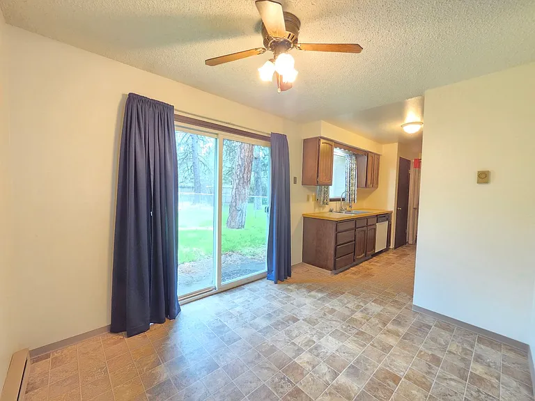 1318 S Robinhood St — Photo 5