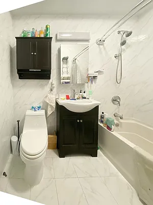 Rented by Citified Realty Group LLC | media 28