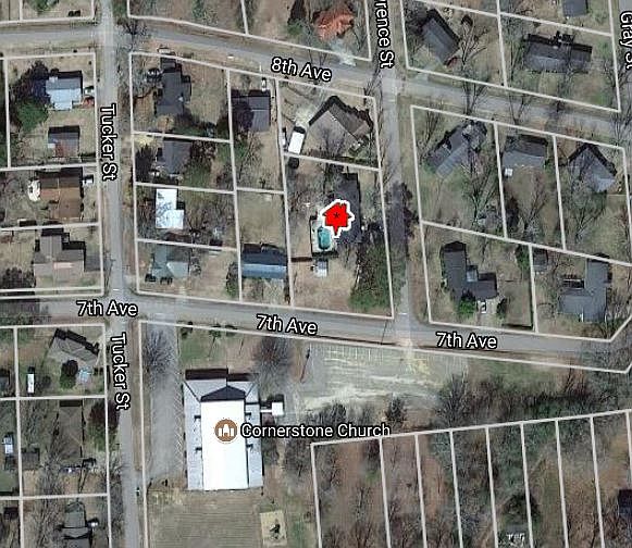 1st image of 208 Lawrence St