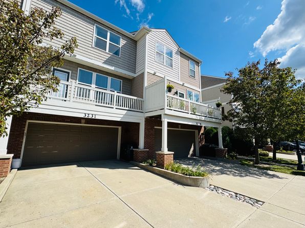 3231 Coral Ln