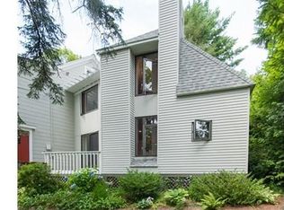 152 Woburn St, Lexington, MA 02420