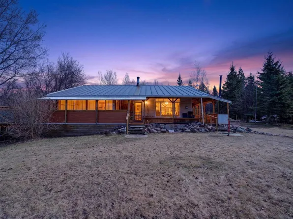 45 Range Road 25 #54222, Lac Ste. Anne County, AB T0E 1V3